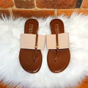 NWOT Italian Shoemaksrs Never Worn Thong Sandal